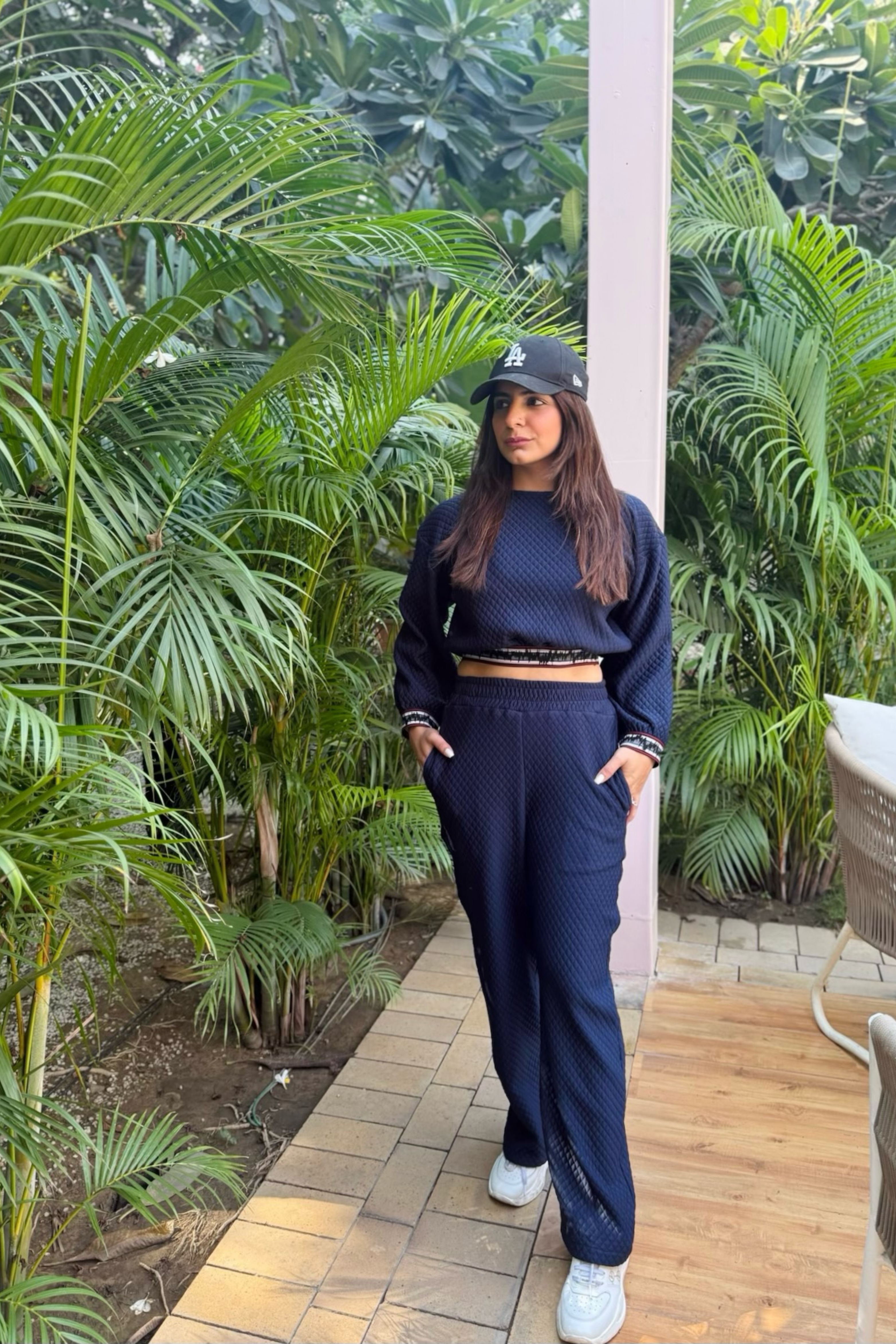 Blue quilted set with an elastic rib detailing