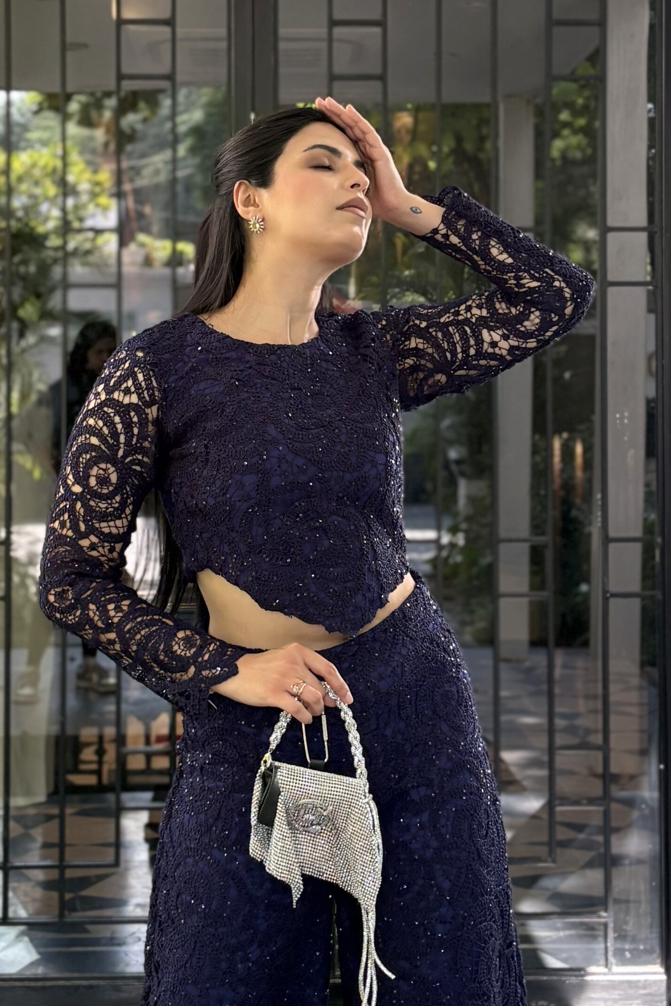 Blue lace full sleeves set