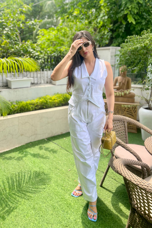 Komal Agarwal in our White Elderflower sorbet set