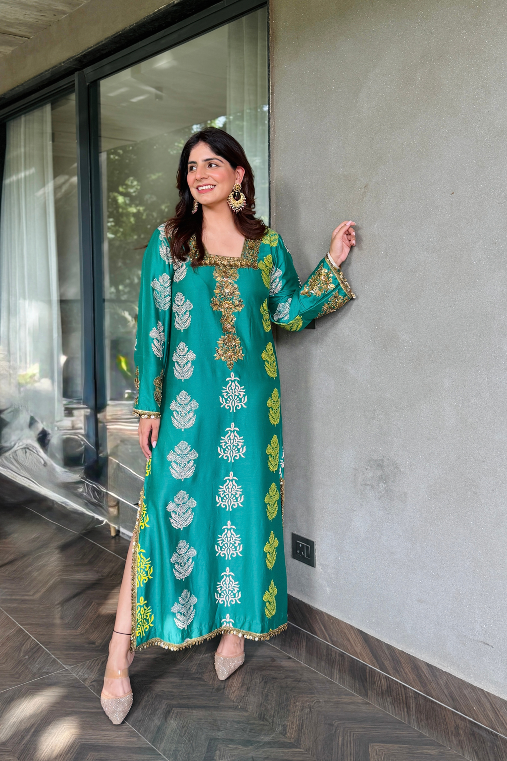 SAAZ KAFTAN