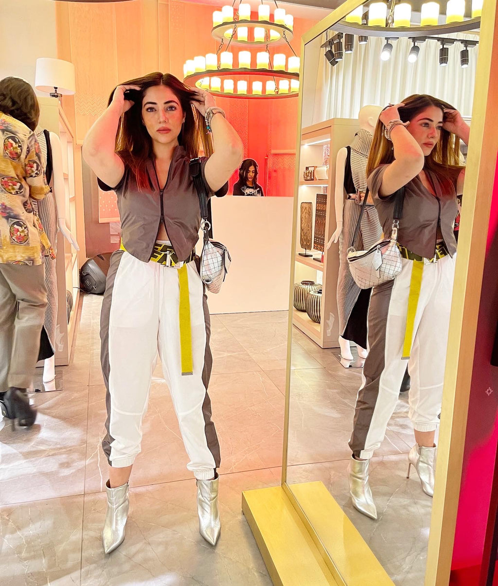 ANISHA SETHI - In our Plum Brown Set